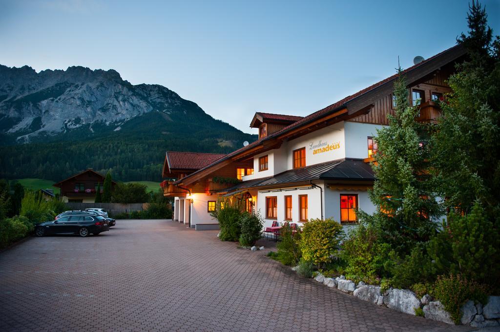 Resort Amadeus-Landhaus Amadeus Grobming Εξωτερικό φωτογραφία